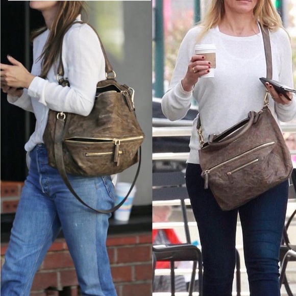 ❌SOLD❌Authentic Givenchy brown aged calf leather medium Pandora - Picture 3 of 11